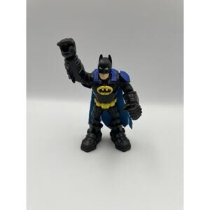 Mattel 2010 DC Comics Super Friends Hero World Batman 4.75 Inch Action Figure